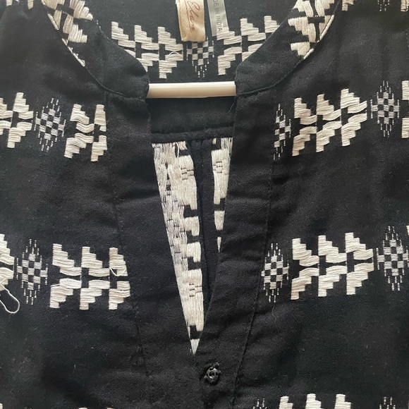 Elan Embroidered Swing Dress - Picture 10 of 13